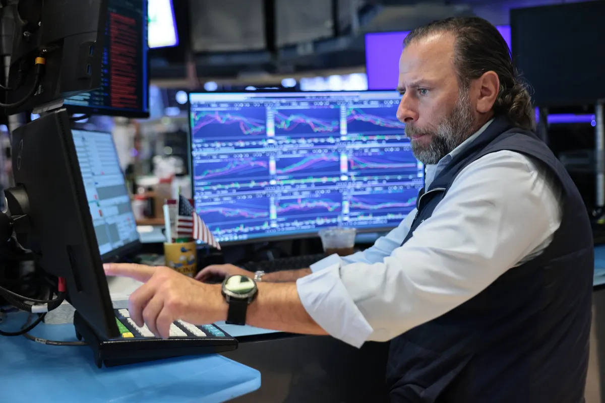 Bolsas americanas se recuperam com queda de petróleo e juros longos