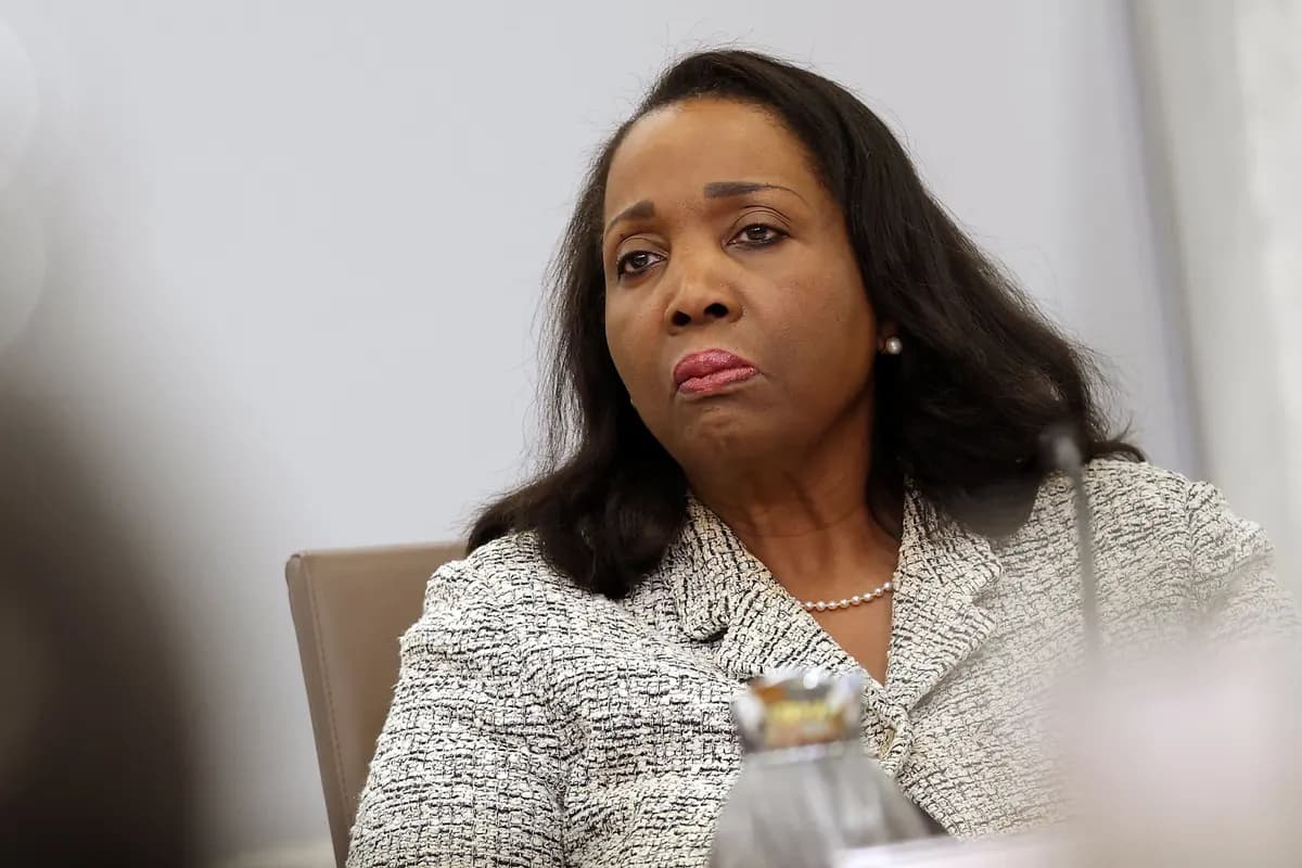 Trump retoma tentativa de demitir diretora do Fed Lisa Cook